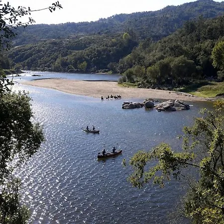 Quinta Pedra Do Rio - Lerias Lägenhet